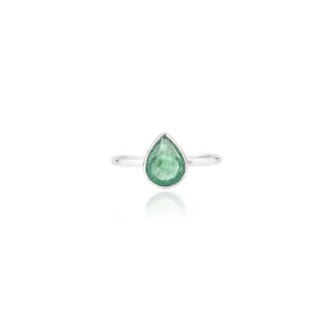 18K White Gold Emerald Statement Ring