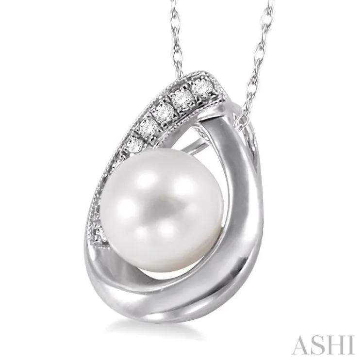 6.5MM Cultured Pearl and 1/20 Ctw Round Cut Diamond Pendant in 10K White Gold with Chain