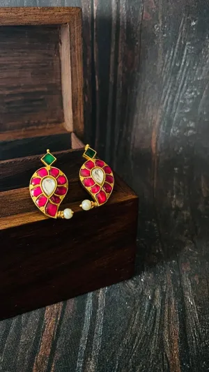 Antique Manga Earring