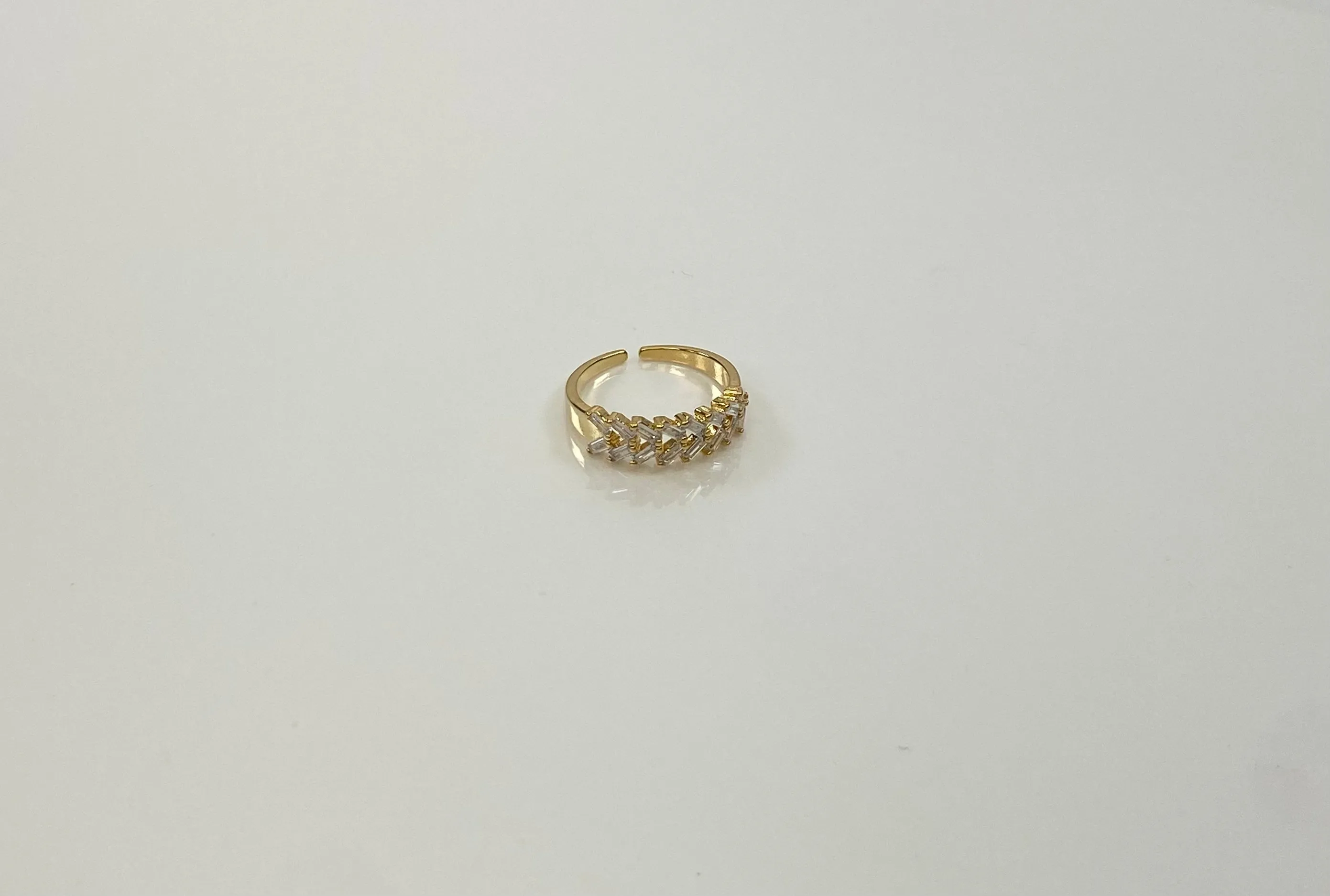 Bentley Baguette Ring 14k Gold