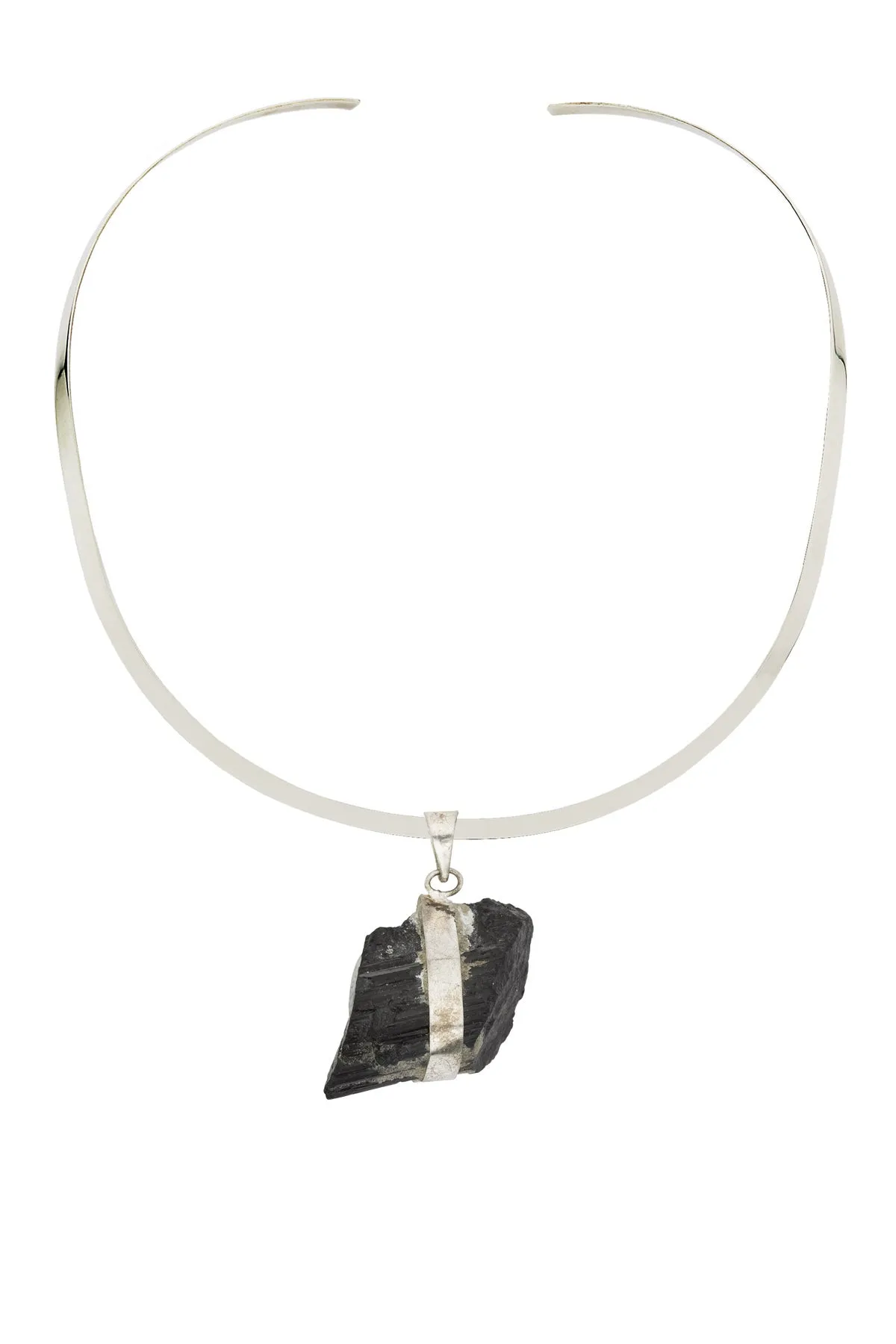 BLACK TOURMALINE SILVER PENDANT - 06