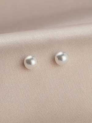 Classic Stud Pearl Earrings