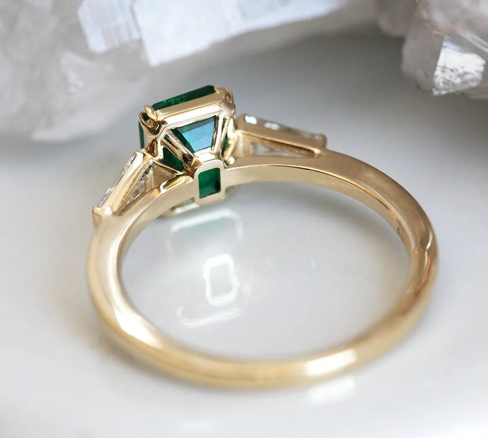 Cleo Emerald Ring Set