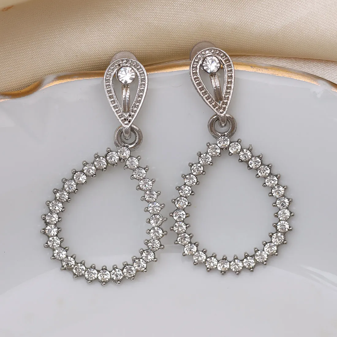 Elegant, Stylish Silver Teardrop Studs With Diamonti Accents.