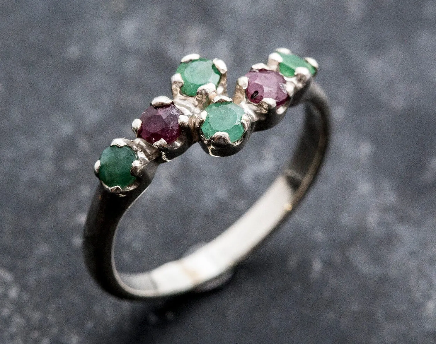 Emerald Bypass Ring - Asymmetric Silver Band - Ruby Vintage Ring