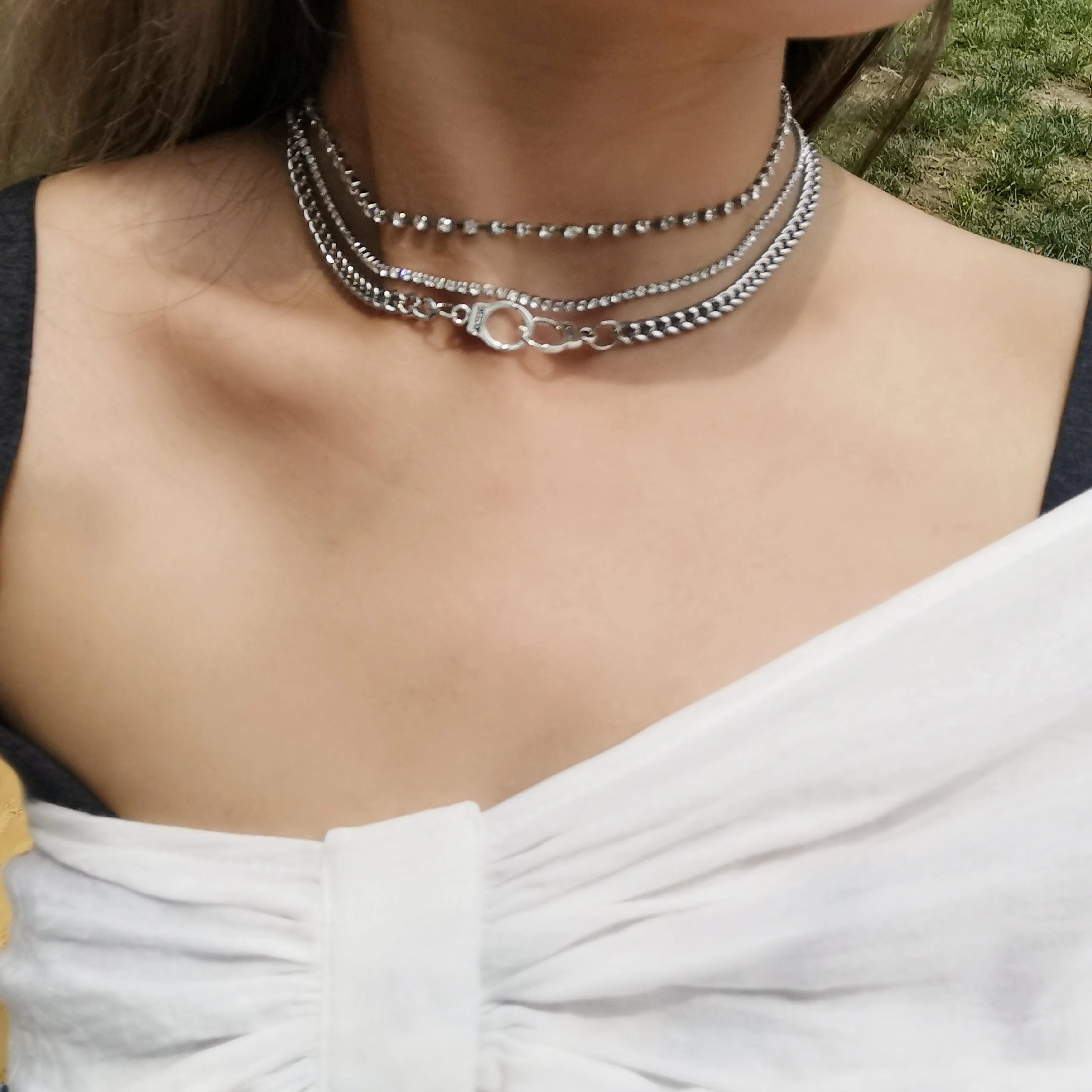 Fervooor Waterproof layered handcuffs shiny choker necklace