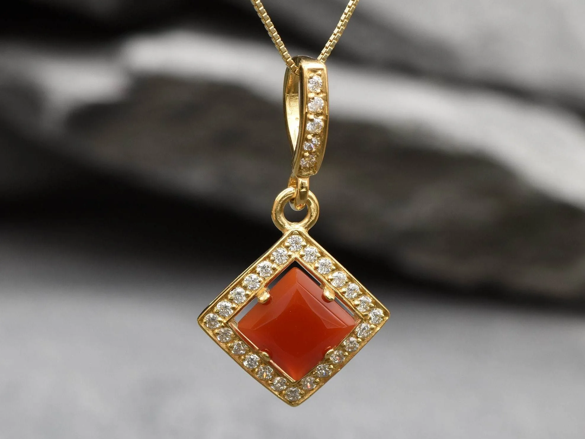 Gold Carnelian Pendant - Natural Carnelian Necklace - Red Vintage Necklace