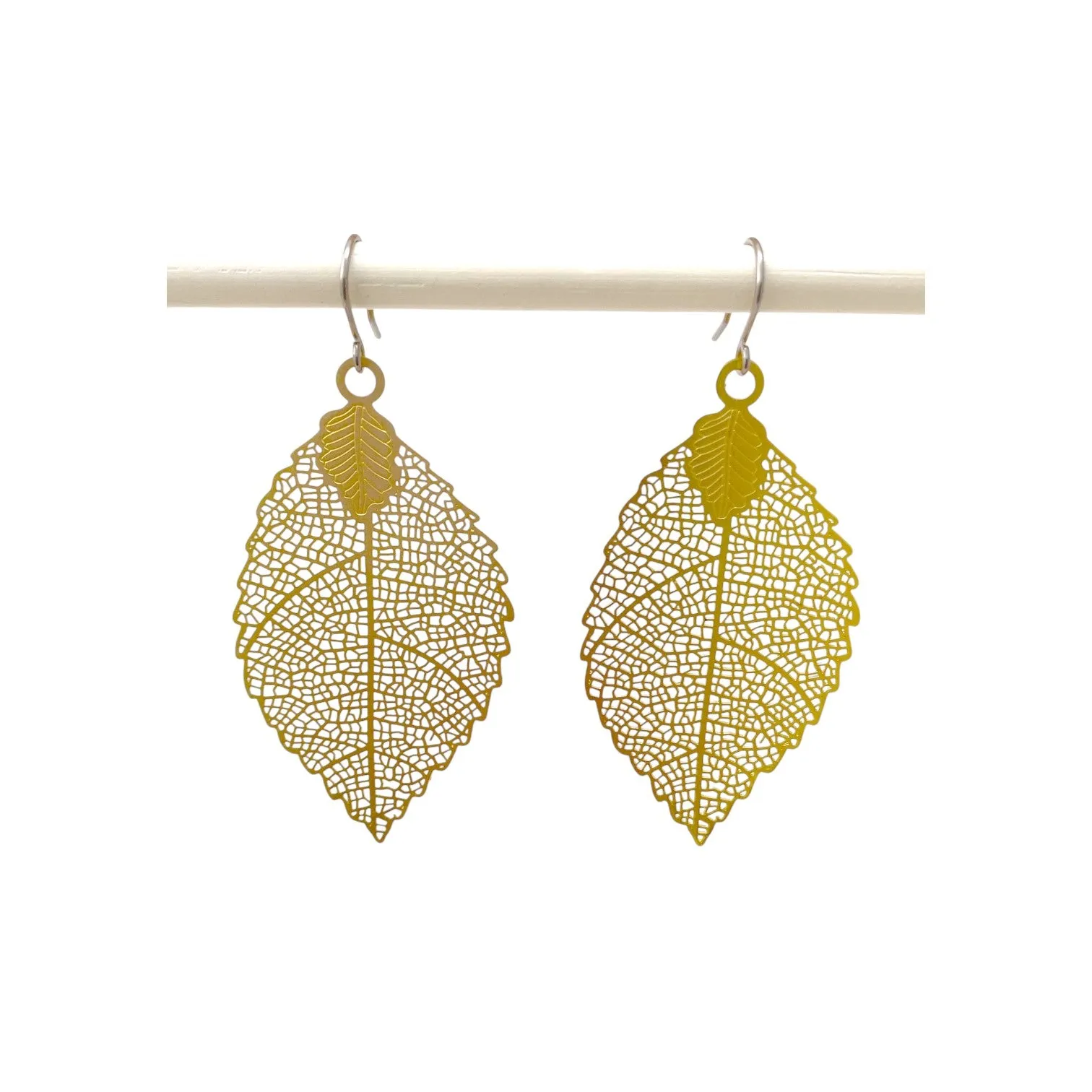 Gold disc leaf earring