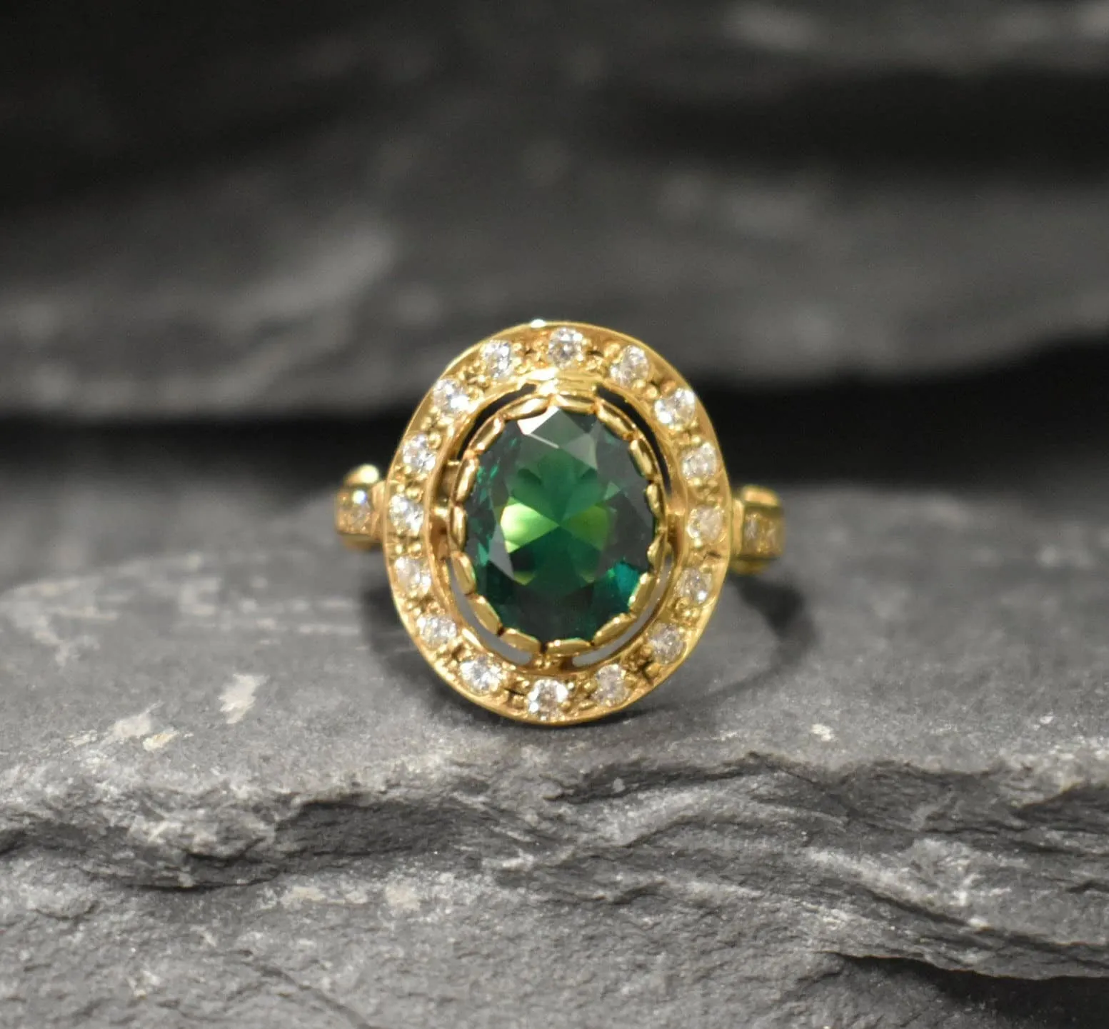 Gold Emerald Ring - Green Cocktail Ring - Vintage Oval Ring