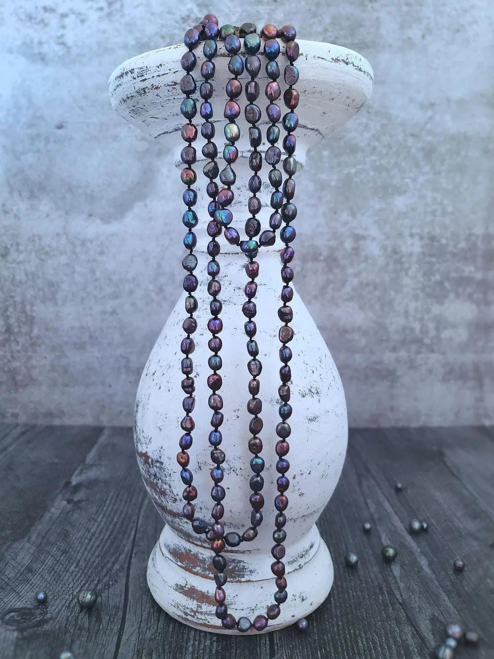 Peacock Pearl Necklace - Semi Baroque