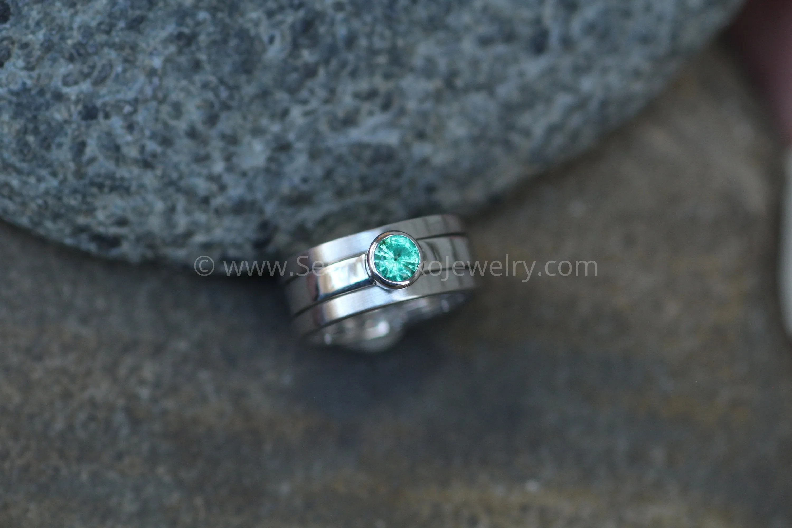 Platinum 3x Piece Stackable Set - Depicted with an Emerald (Setting Only, Center Stone Sold Separately)