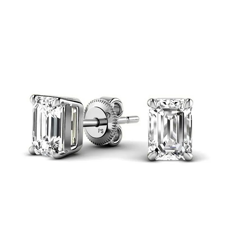 Reduced 0.25CT Diamond Stud Earrings in 14KT White Gold