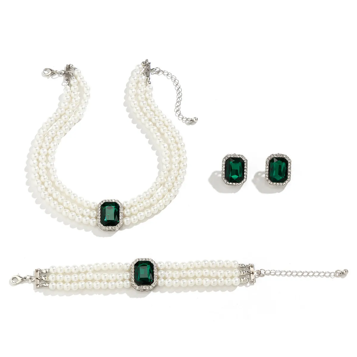 Retro Style Multilayer Choker Necklace with Gemstone Pearls