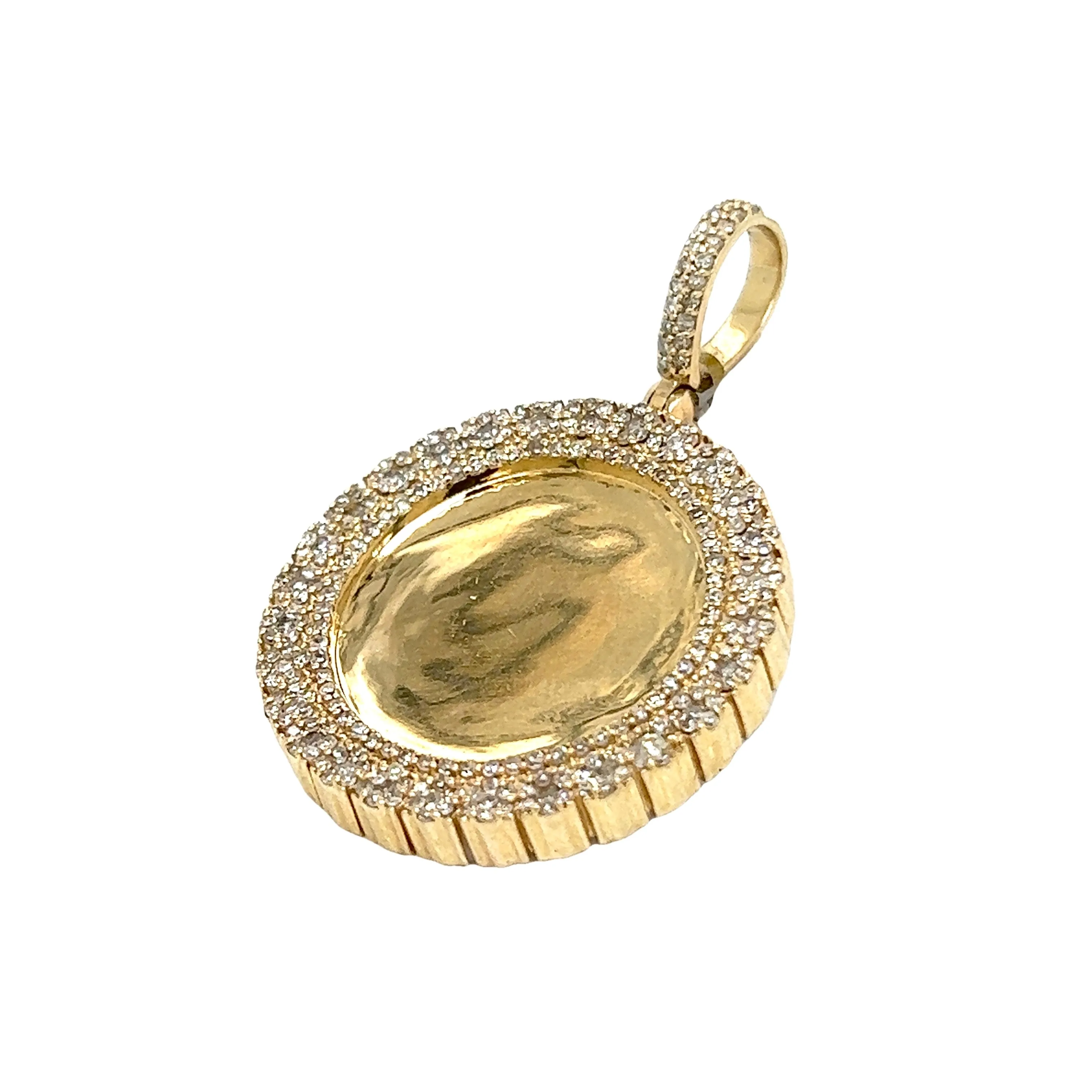 Small Luxe Circle Diamond Photo Pendant