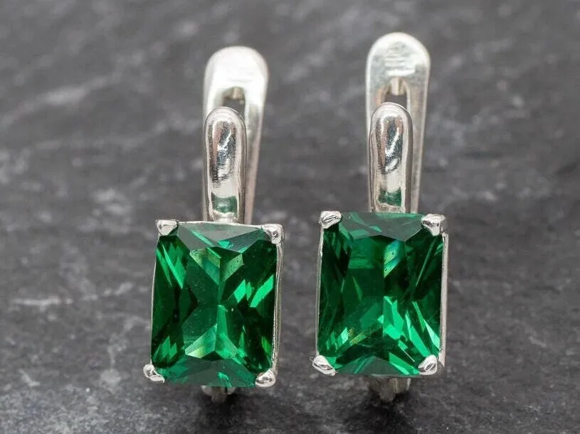 Square Emerald Earrings - Classic Green Studs - Emerald Cut Earrings