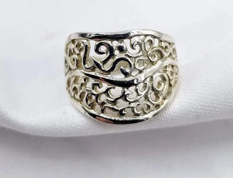 Sterling Filigree Band with River Swirl