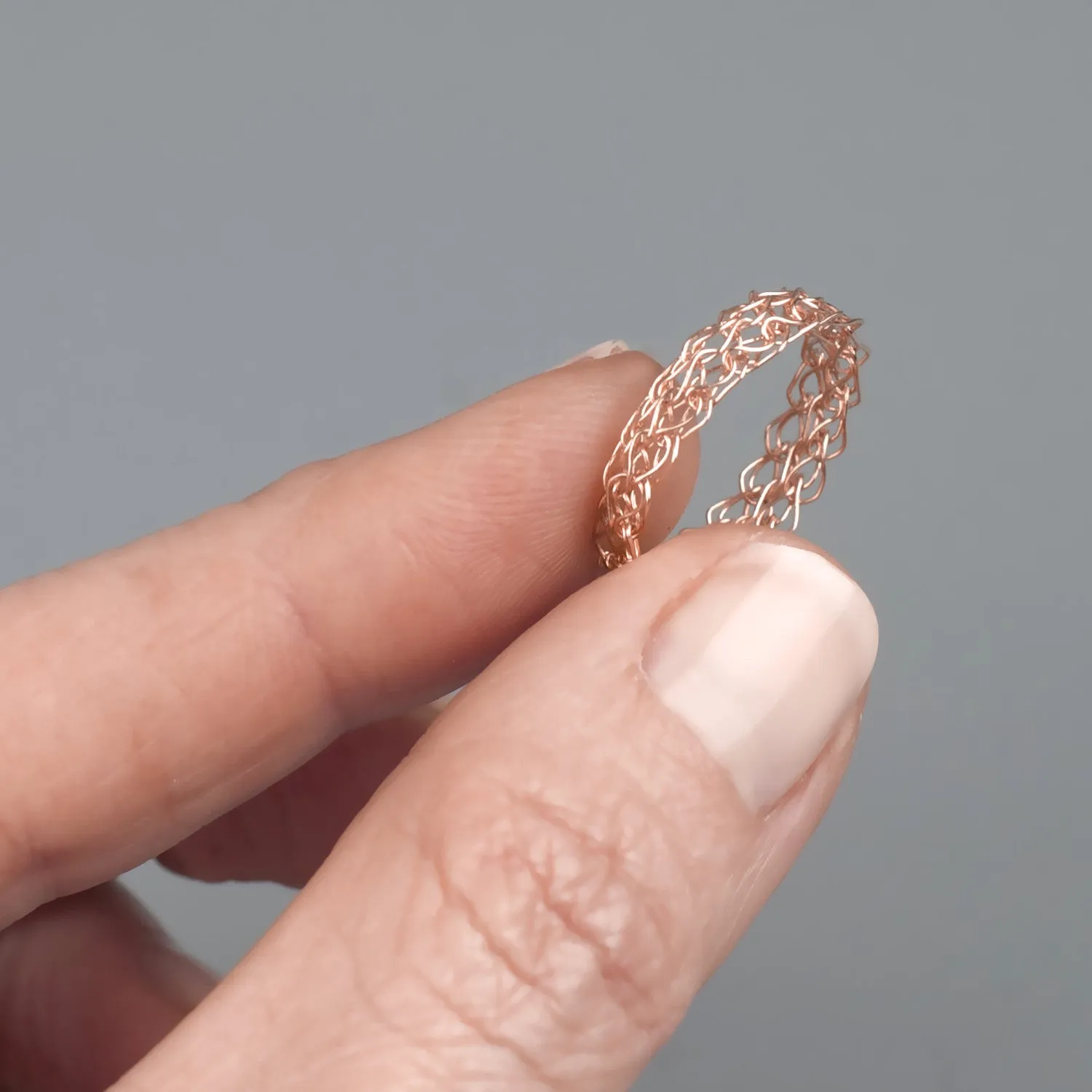 Thin rose gold ring