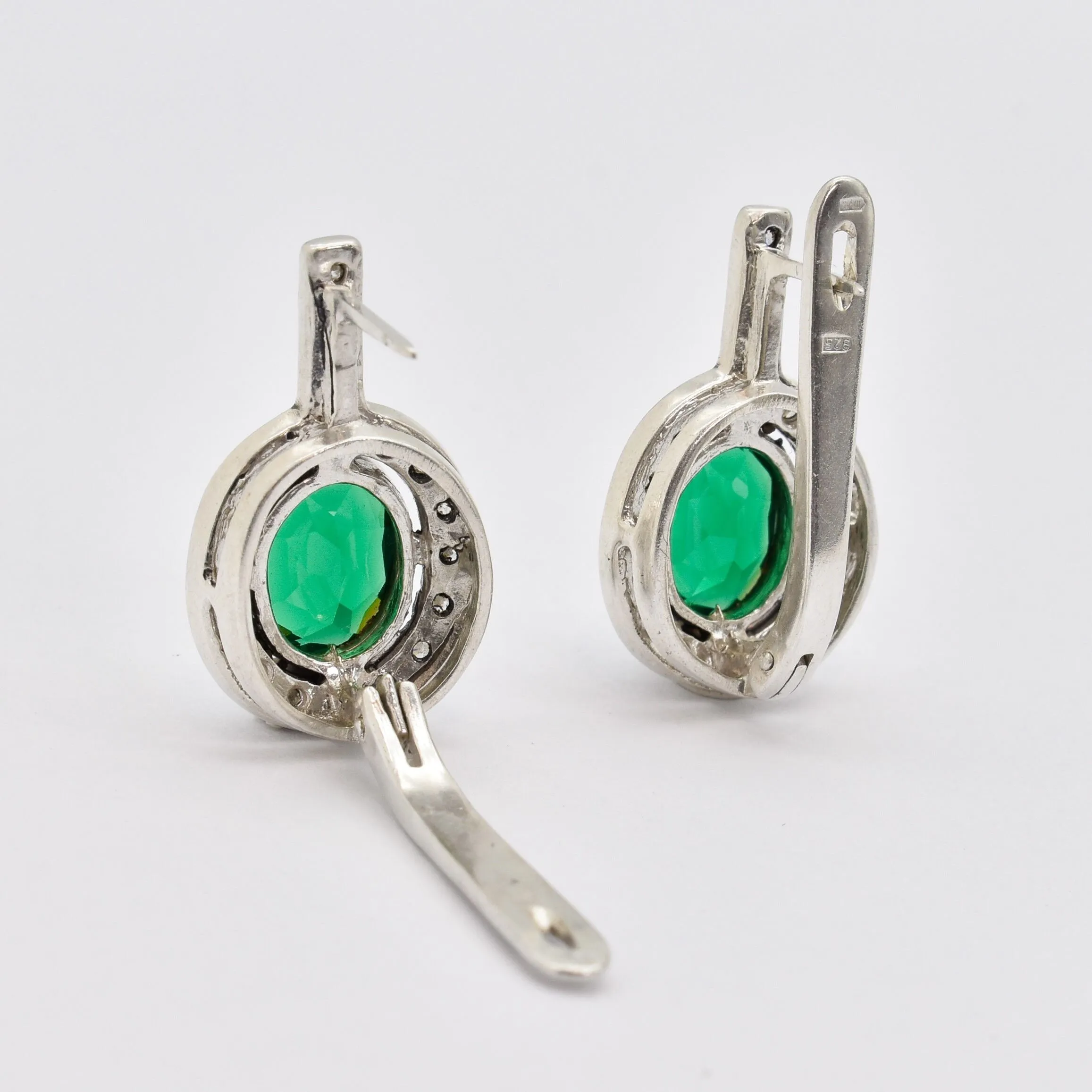 Vintage Emerald Earrings - Green Drop Earrings - Antique Oval Earrings