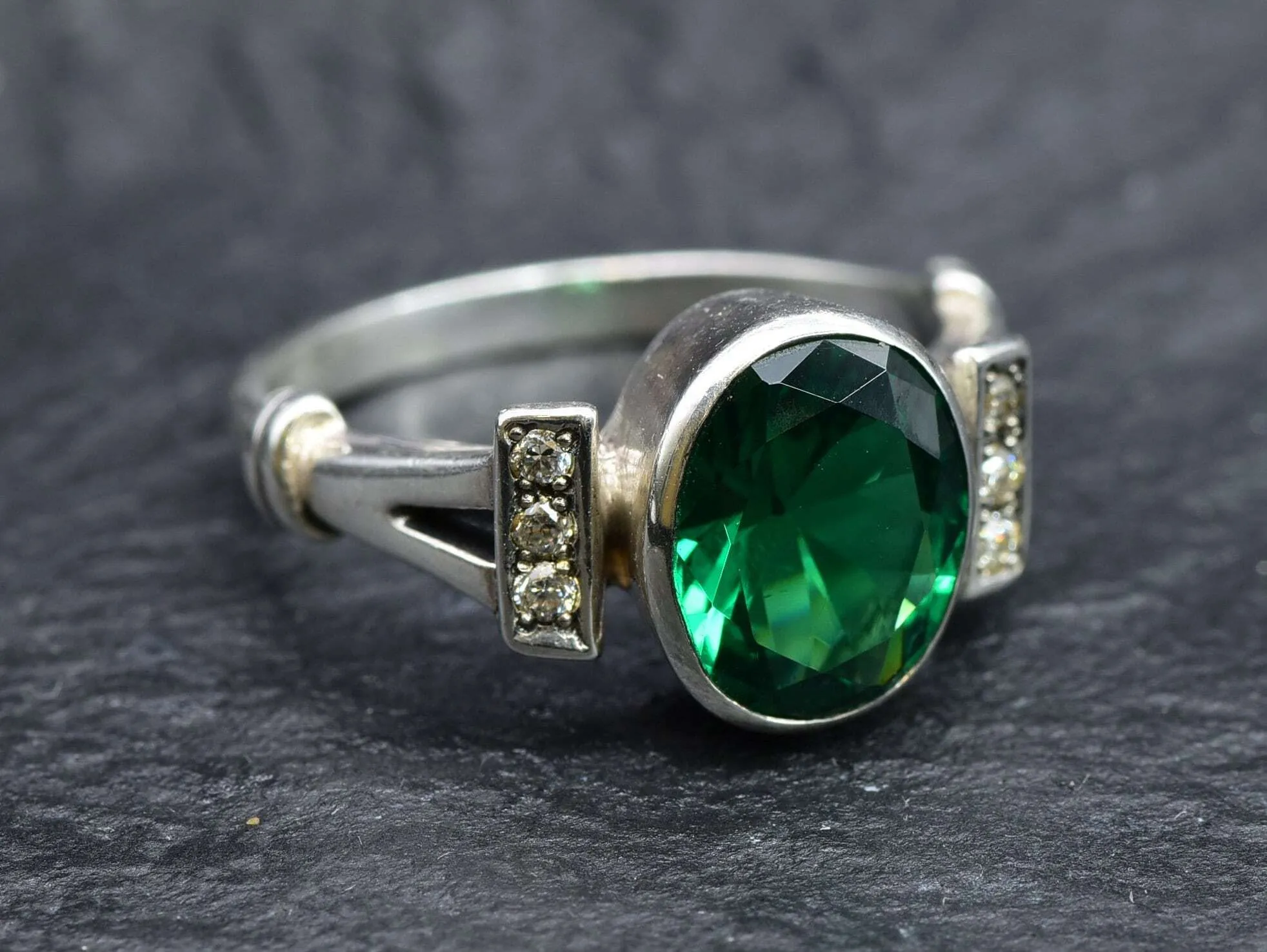 Vintage Emerald Ring - Green Oval Ring, Unique Emerald Ring