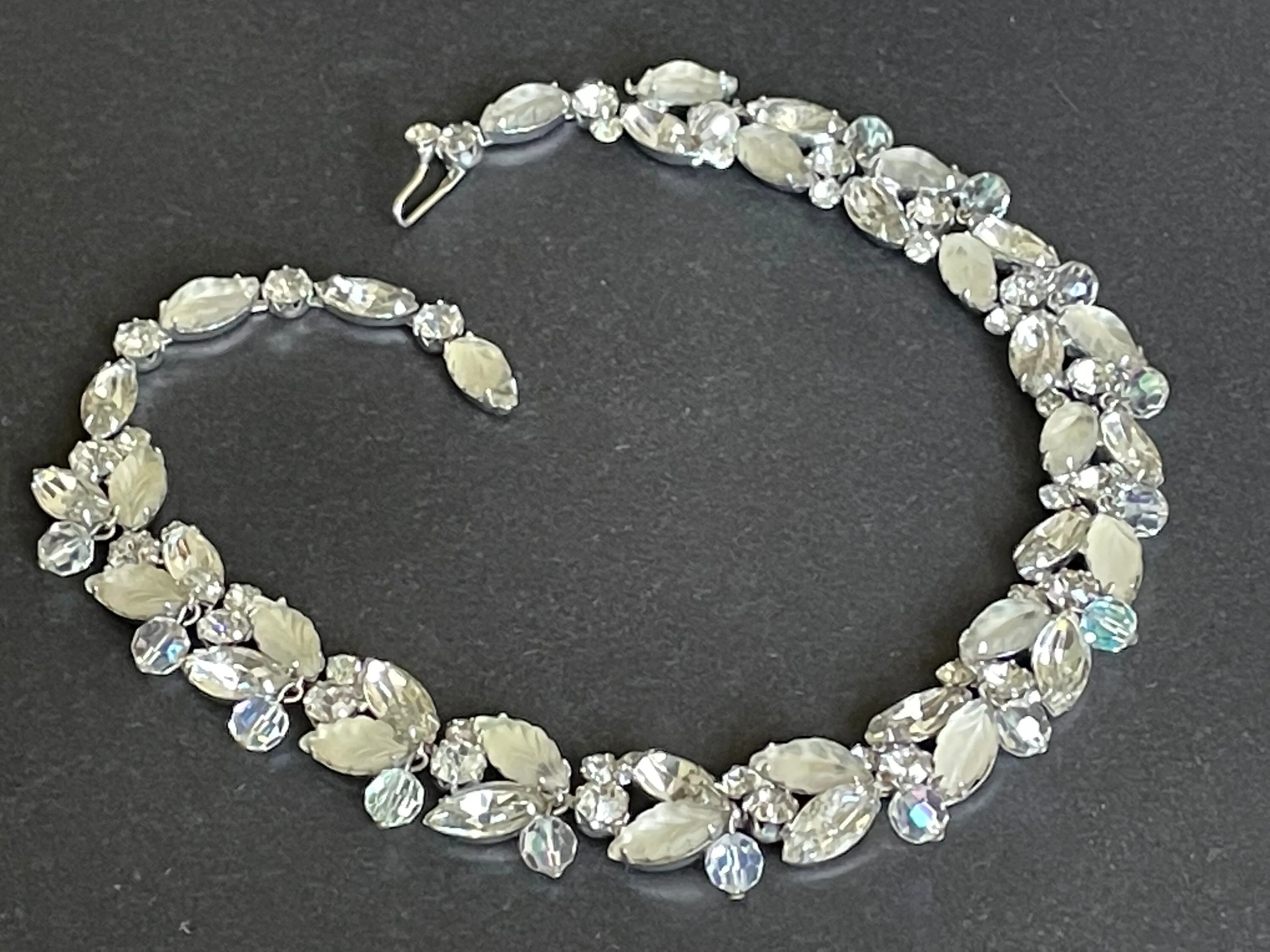 Vintage signed Kramer NY cloudy moulded glass & crystal rhinestone silver tone choker necklace with fringe beading, leaf garland design